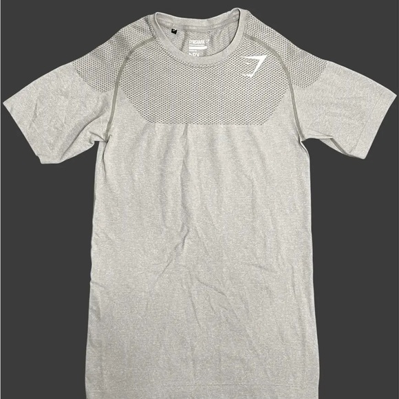 Gymshark Light Gray Short Sleeve Tee - Picture 1 of 4